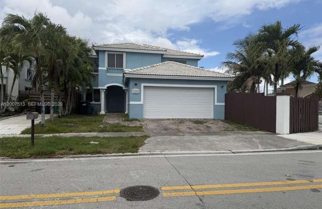 15703 SW 90th Ter photos photos
