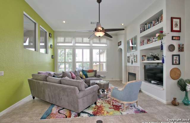 122 Garden Trace Gallery 4