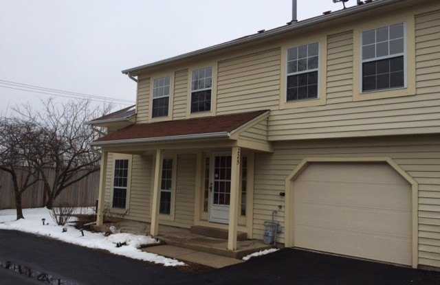 225 Acorn Drive Gallery 2
