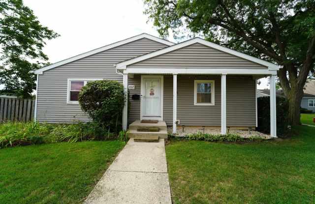 807 MANSFIELD Court photos photos