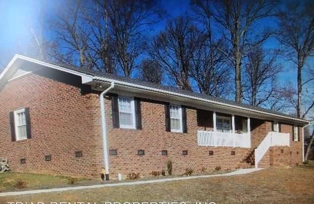 703 GALWAY PLACE - 703 Galway Place, Asheboro, NC 27203