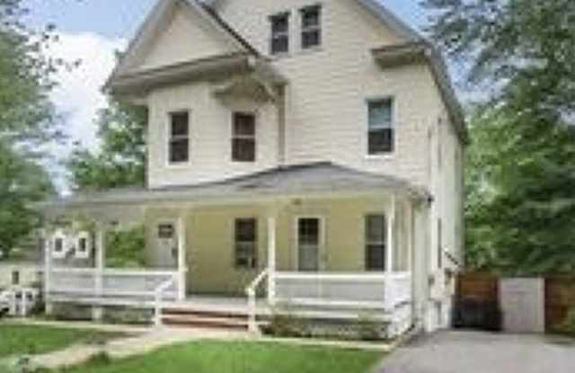 196 Mount Kemble Ave photos photos