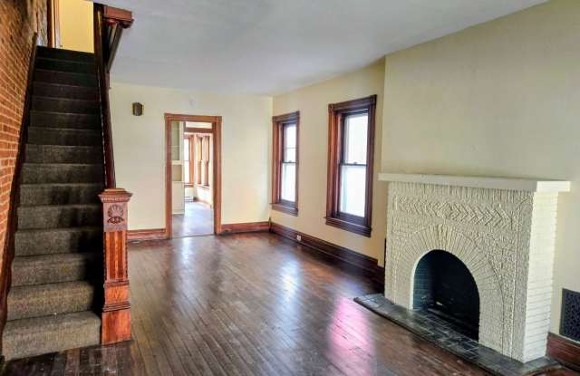 916 Washington Street - 916 Washington Street, Allentown, PA 18102