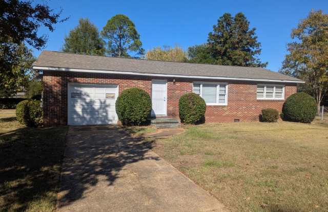 2 Bedroom Home in Tuscaloosa photos photos 2 Bedroom Home in Tuscaloosa photos photos