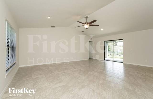 19107 Evergreen Road Gallery 2