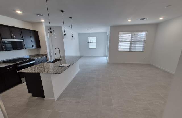 37097 W Prado Street Gallery 2
