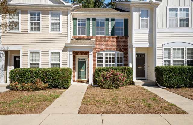Spacious 3-Level Townhome in Prime Durham Location photos photos Spacious 3-Level Townhome in Prime Durham Location photos photos
