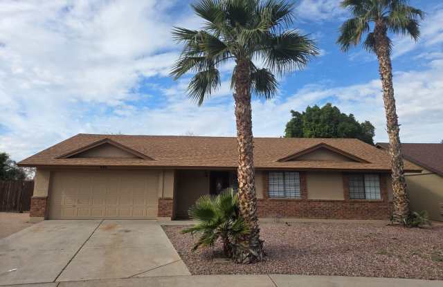 4 bed 2 bath single story home in Alta Mesa + RV gate and large backyard photos photos