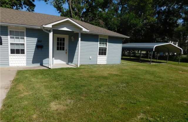811 W Austin Boulevard photos photos