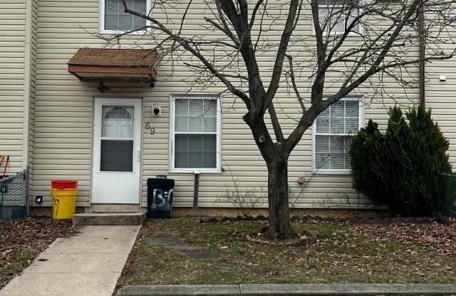 69 HAMPSHIRE Road photos photos