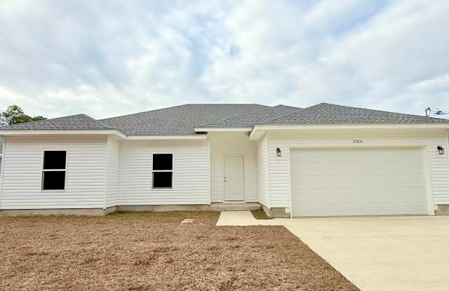 Spacious 4-Bedroom Home - New Construction - 3316 Hudson Bend, Santa Rosa County, FL 32583