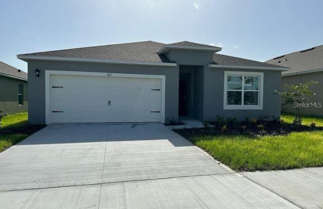 1811 SILVERBELL LOOP - 1811 Silverbell Loop, Haines City, FL 33844
