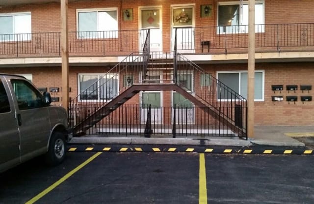 609 Ewing Ave - 609 Ewing Avenue, Kansas City, MO 64125