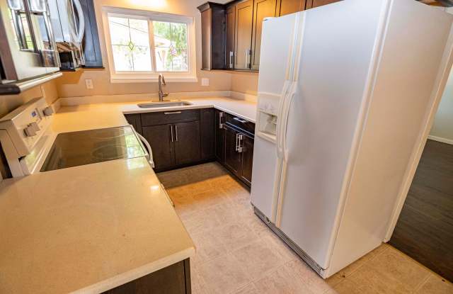 Perfectly located 3/2 Cambrian Park Home - 4384 Camden Ave San Jose Gallery 4