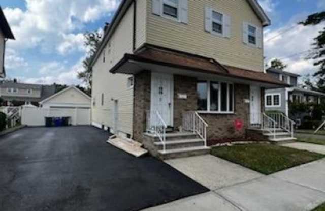 30 Woodhull Ave - 30 Woodhull Avenue, Singac, NJ 07424