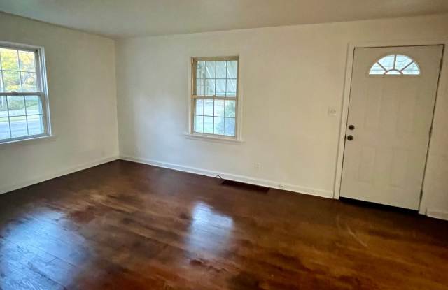 Three bedroom in Alton Gallery 3