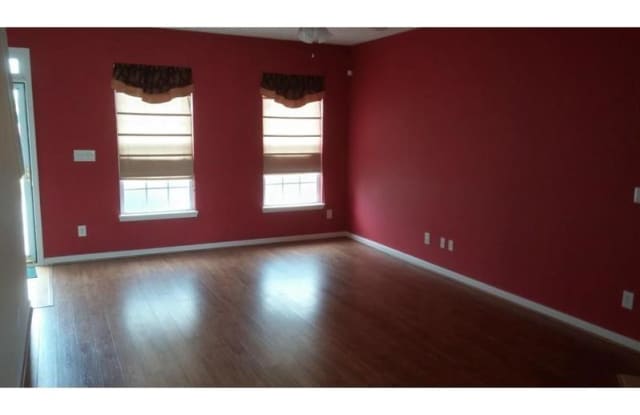 3610 Hutchinson Trace Drive Gallery 2