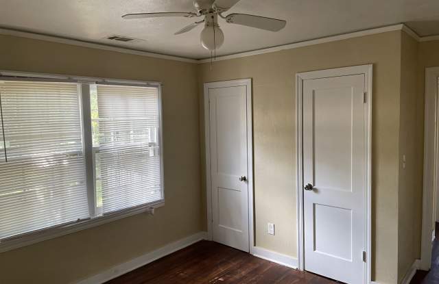 303 Stillwood Drive--BDAR Gallery 4
