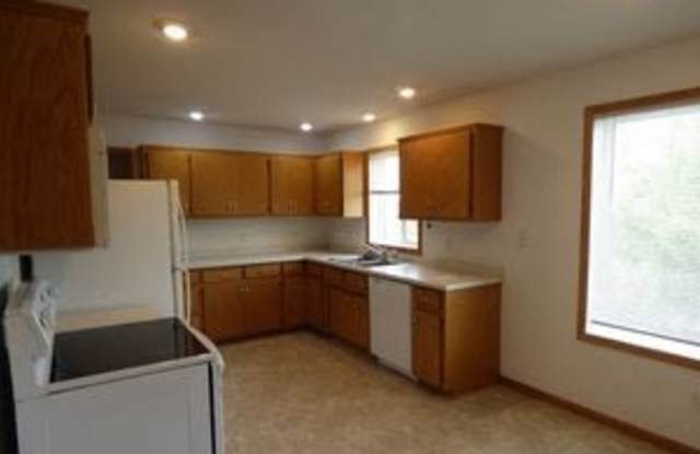 530 6th Street NW Gallery 2