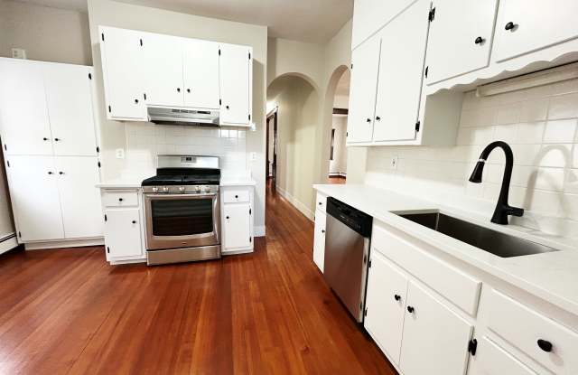 132 Riverside Dr - 132 Riverside Drive, Dedham, MA 02026