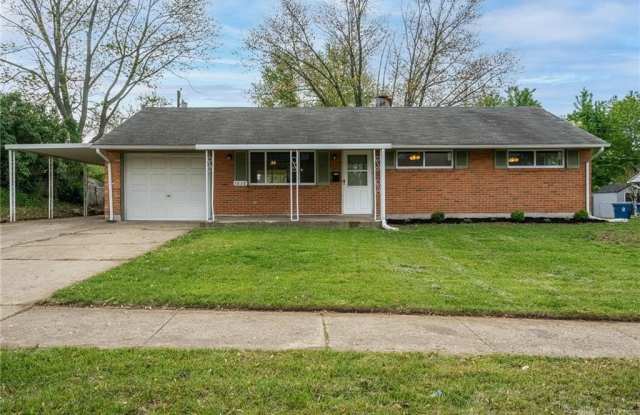 5838 Brandt Pike - 5838 Brandt Pike, Huber Heights, OH 45424