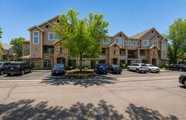 Charming 2 Bedroom 3 Bath in Denver! Gallery 3