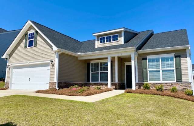 ENJOY LIVING IN LEXINGTON'S THE RIDGE AT LONGVIEW photos photos