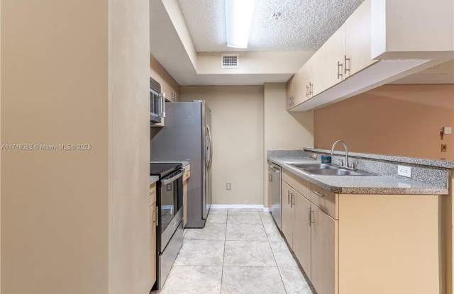 450 S Park Road 5-307, Hollywood, FL 33021 photos photos