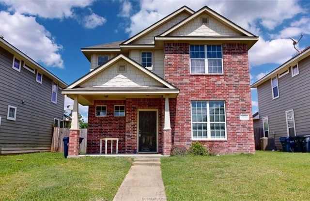 2933 McLaren Drive photos photos