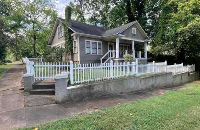 Introducing WesleyHeights401, a charming 3-bedroom, 2-bathroom house located in the heart of Charlotte, NC - 401 Wesley Heights Way, Charlotte, NC 28208 Introducing WesleyHeights401, a charming 3-bedroom, 2-bathroom house located in the heart of Charlotte, NC - 401 Wesley Heights Way, Charlotte, NC 28208