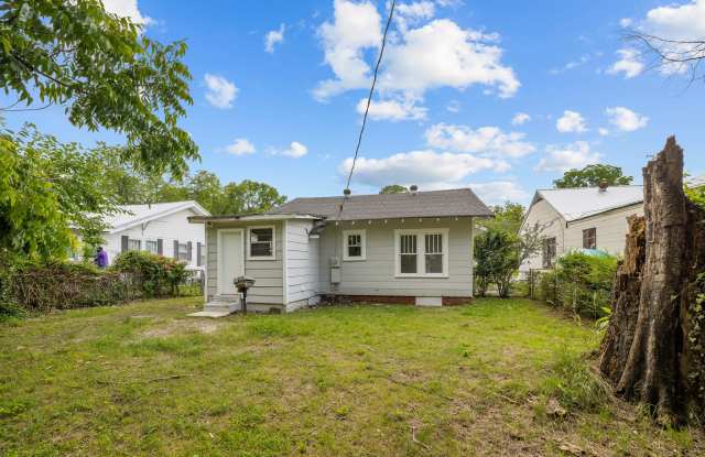 4813 Court S Gallery 4