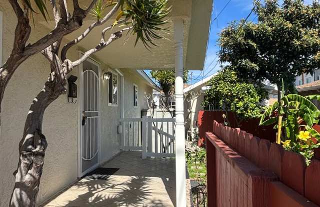 Bright & Spacious 2-Bedroom Home with Private Patio in San Pedro photos photos