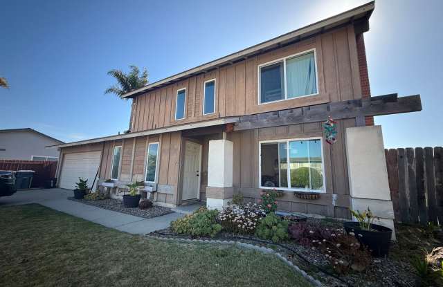 Charming 4-Bedroom Home in Quiet Cul-de-Sac Near Seabridge Marina photos photos