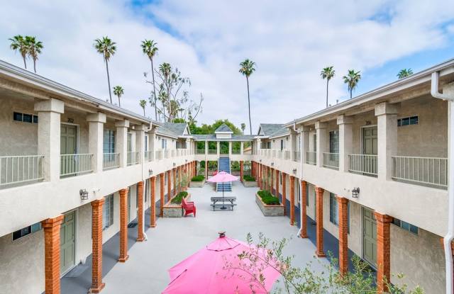 Central Inglewood Life – Gated Living Near SoFi  Transit photos photos