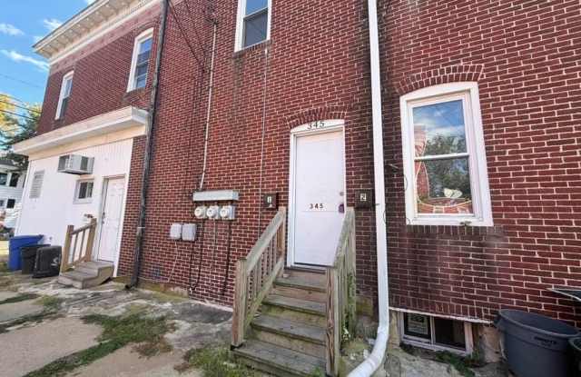 345 WOODLAND STREET Gallery 2