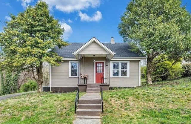 1735 20th ST NE photos photos