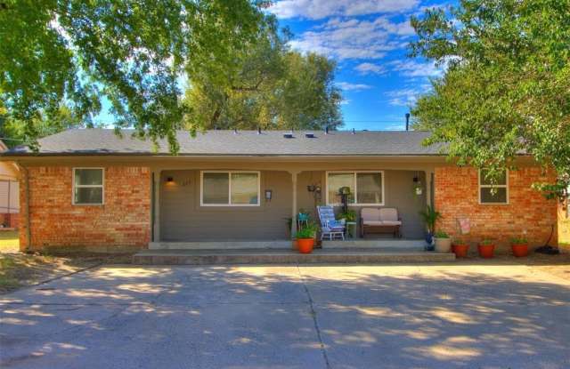 822 Russell Circle photos photos