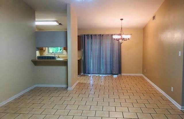 113 Trojan Place Gallery 2