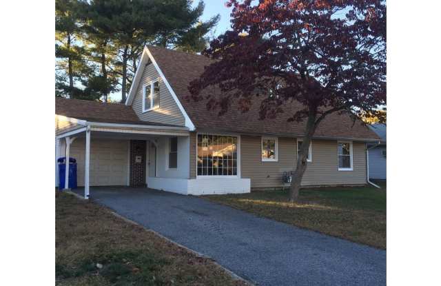 15 BLUEBERRY Lane - 15 Blueberry Lane, Burlington County, NJ 08046