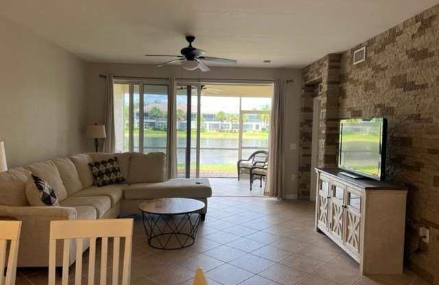 10130 Colonial Country Club Boulevard Gallery 3