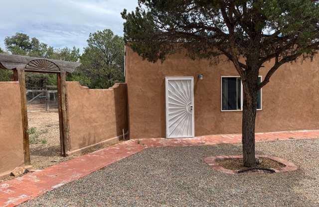 Studio Casita Available in Tijeras, NM photos photos