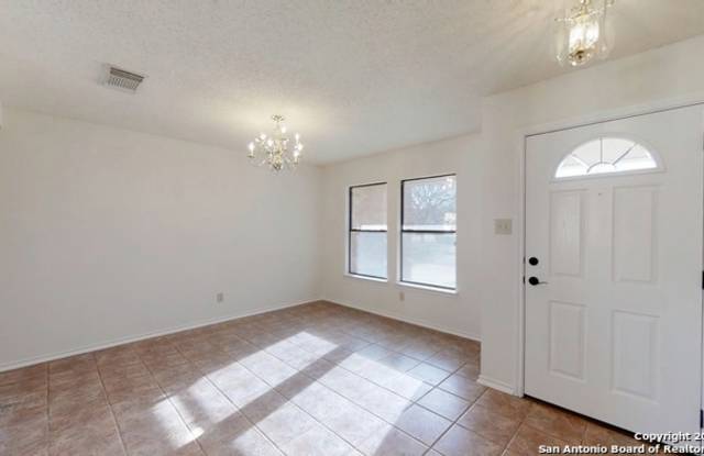 1113 MORNINGMIST LN Gallery 4
