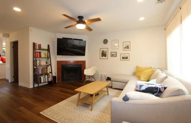 Stunning Upgraded 2-Bedroom Condo in Desirable Mission Hills | $3,595/Month Available Nov 1, 2026 Gallery 3