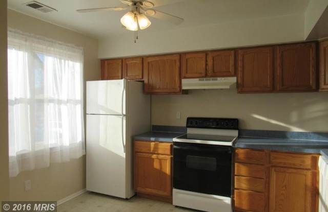 Nice townhouse in Walkersville for LEASE Gallery 3