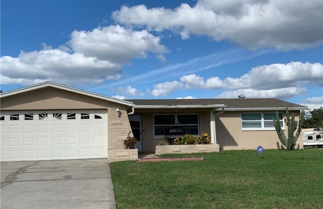 6031 MAPLEWOOD DRIVE - 6031 Maplewood Drive, New Port Richey, FL 34653