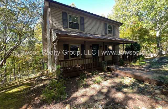 Nature Lover's Paradise-Easy Access to Vinton and Bedford - 118 Cascade Drive, Bedford County, VA 24179