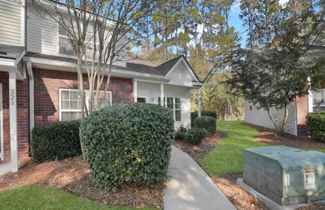 Charming 3 Bedroom Home in the Towns of Buckwalter!! Gallery 4