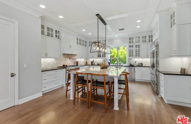 12757 VALLEYHEART Drive Gallery 2