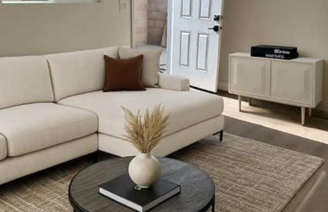 15285 Rushmoor - 15285 Rushmoor Lane, Huntington Beach, CA 92647