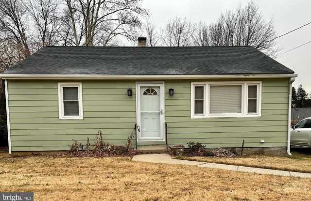 528 HARDING Avenue - 528 Harding Avenue, Bucks County, PA 19053